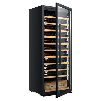 Buon prezzo Cooler per vino in legno di grande capacità con porta in vetro temperato e scaffali in legno per uno stoccaggio ottimale del vino in linea